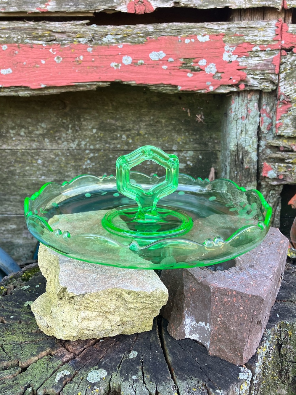 Vintage 1930s Green Vaseline Uranium Depression Glass Handled Serving Plate
